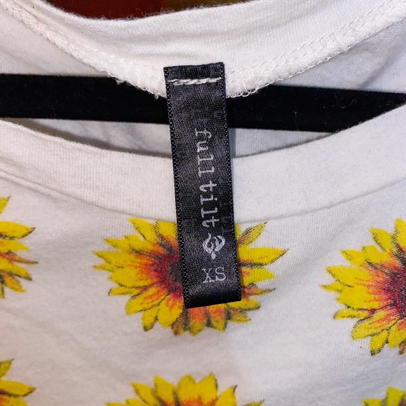 Sunflower tank top - Picture 2 of 2